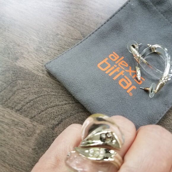 ALEXIS BITTAR Lucite, white gold and crystals ring & earrings - Picture 2 of 5